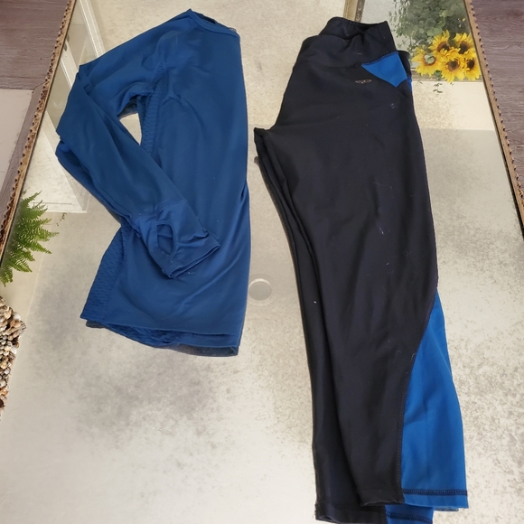 *BOGO Get the leggins I send top for FREE - Picture 4 of 4